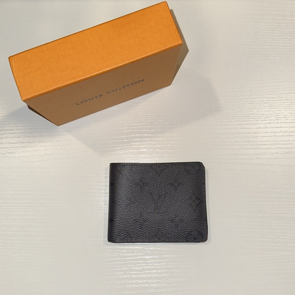 Louis Vuitton Slender Wallet 100% Authentic
